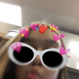 Meet your Posher, Anita